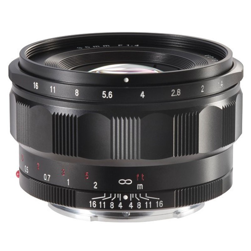 Voigtländer Nokton 35mm f/1.4 sort