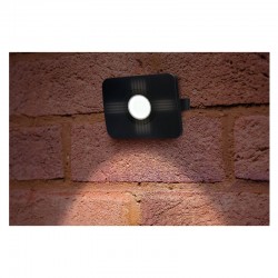 Compact-Tough Floodlight 30 Watt 3000K 2700Lm sort